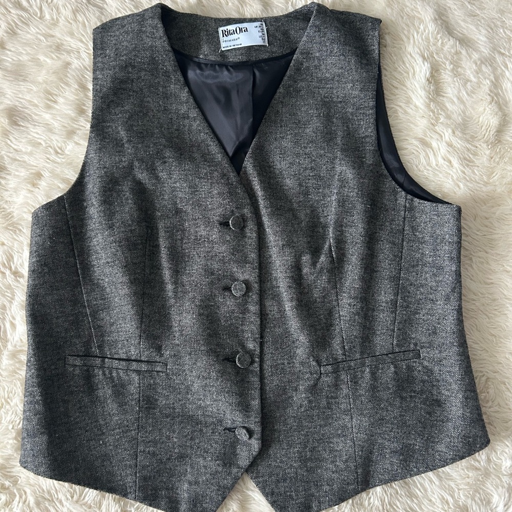 Women’s Gray Vest